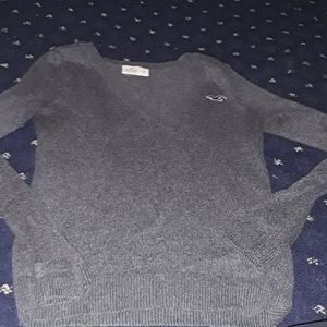 Vneck Hollister long sleeve